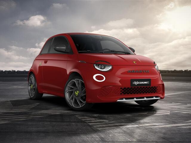 Abarth 500 500e Turismo 42 kWh | Camera | Clima | Apple Carplay | JBL Sound | Navi | 18" | Winter Pack