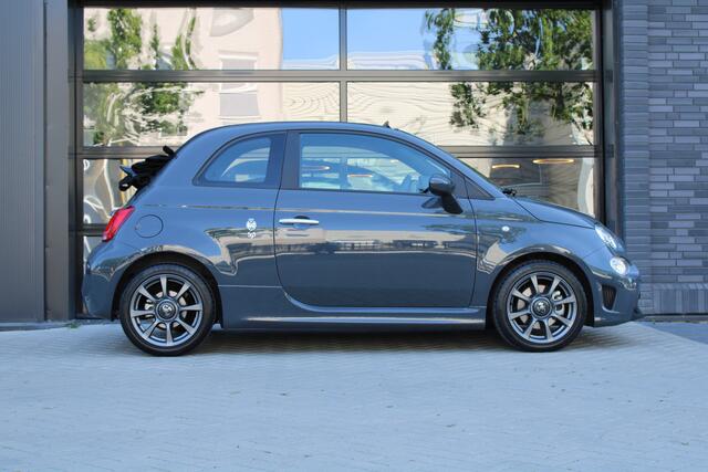 Abarth 500 1.4 T-Jet Abarth 595 70th Anniversary | NIEUWSTAAT! | UNIEK | SENSOREN ACHTER | DEALER ONDERHOUDEN |