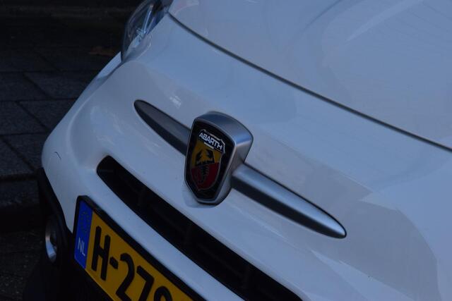 Abarth 500 500C 1.4 T-Jet 595 70th Anniversary