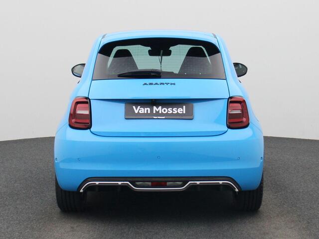 Abarth 500 Abarth Scorpionissima 42 kWh