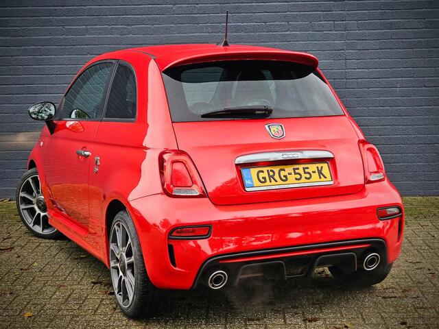 Abarth 595 1.4 T-Jet Turismo 70th Anniversary / AUTOMAAT / LEDER / NAVI /