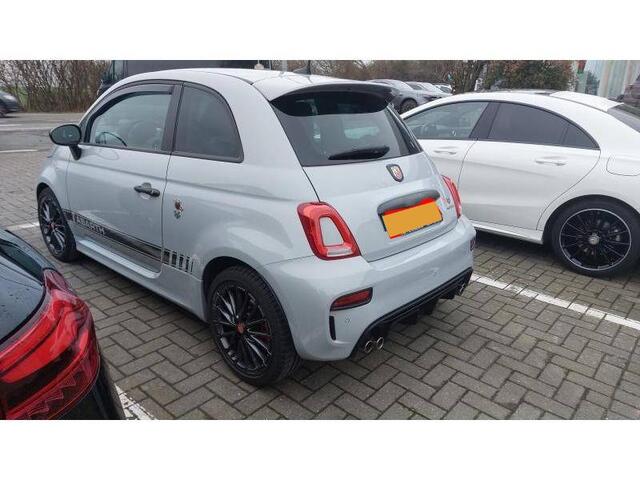 Abarth 595 1.4 T-JET 180PK COMPETIZIONE (500) Clima | Carplay/Android | Parkeersensoren