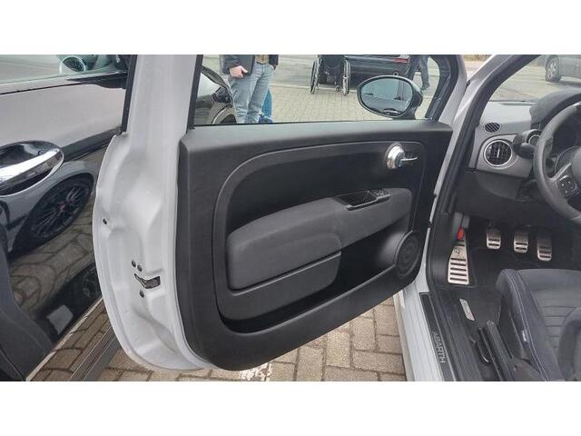 Abarth 595 1.4 T-JET 180PK COMPETIZIONE (500) Clima | Carplay/Android | Parkeersensoren