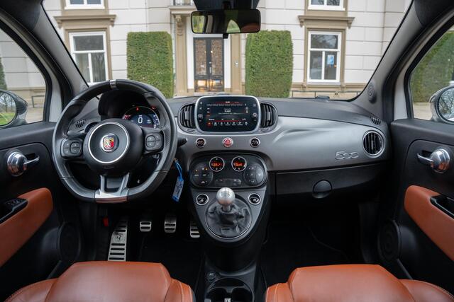Abarth 595 1.4 T-Jet Abarth Turismo 70th Anniversary Bruin leder | 17 Inch | Koni | Nieuwe banden
