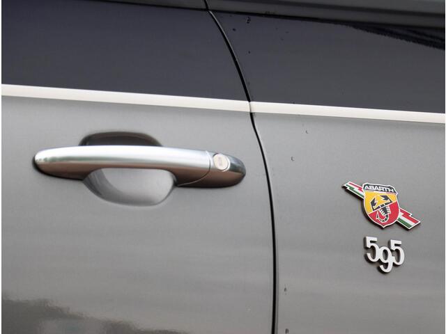 Abarth 595 C 1.4 T-Jet 165 Abarth Turismo Automaat