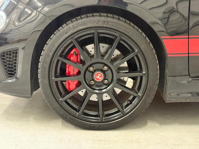 Abarth 595 C 1.4 T-Jet Esseesse