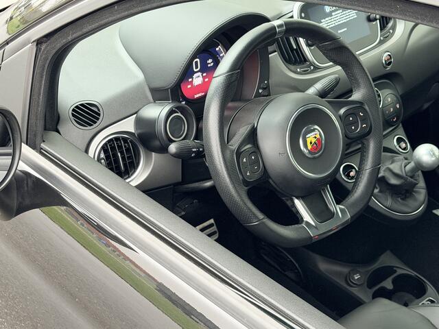 Abarth 595 595C 1.4 T-Jet Abarth Turismo / CARPLAY / AKRAPOVIC / LEDER / CLIMA