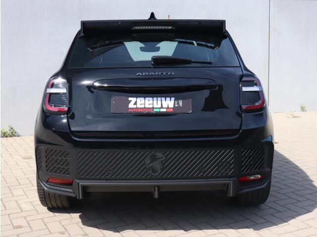 Abarth 600e Turismo 54 kWh | Sabelt | Boek nu uw proefrit!