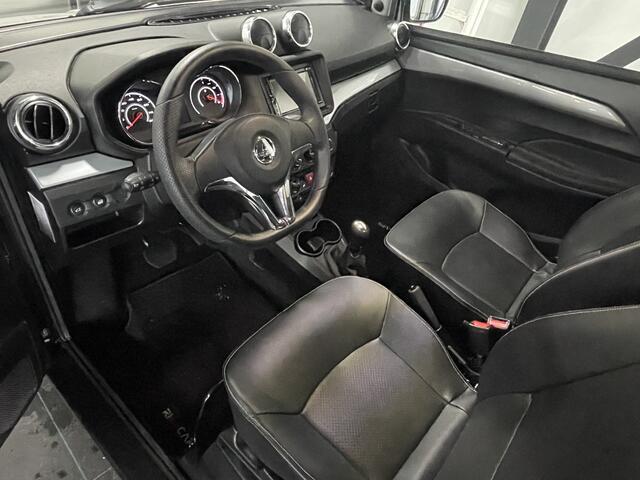 Aixam Brommobiel Sport * BJ 2021 *AIRCO * Apple / Android Carplay * Leder * Achteruitrij Camera * PDC Achter *