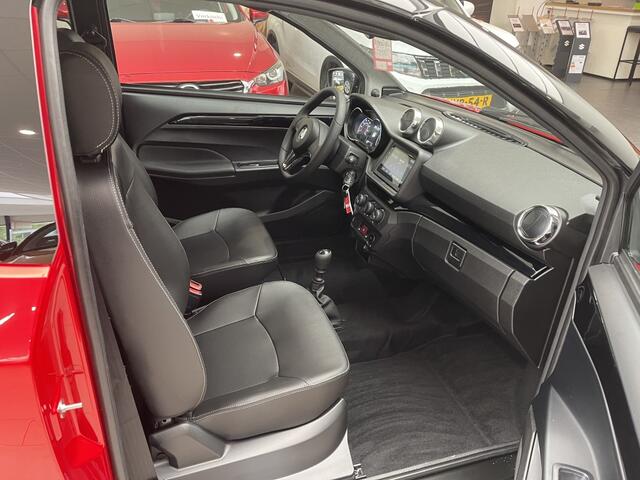 Aixam CITY Sport [ CAMERA I NAVI I APPEL CARPLAY / ANDROID AUTO I VERWARMING ]