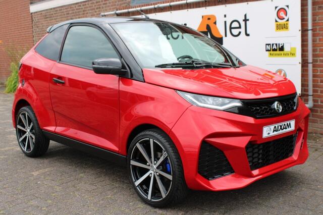 Aixam COUPE GTI + ABS/ 9 inch tablet brommobiel 45 km