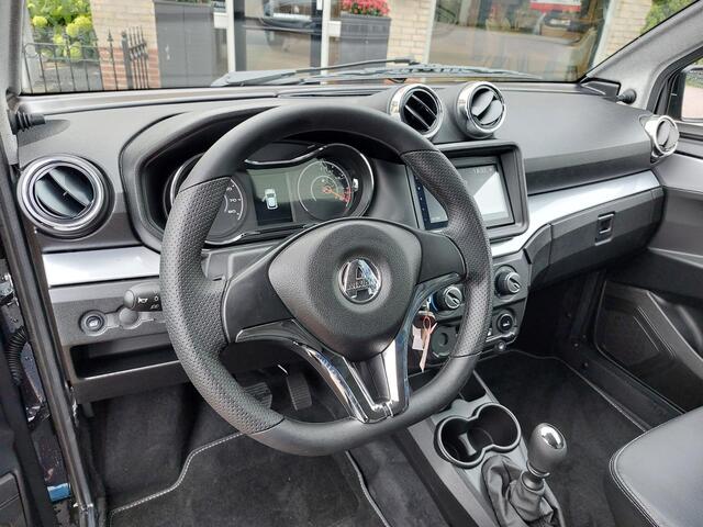 Aixam CROSSOVER Premium | Op voorraad | Camera | Dealer