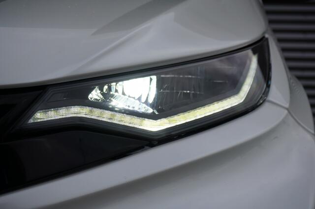 Aixam CROSSOVER Premium WIT PARELMOER | DIESEL | LUXE| AUT. | ¤ 1.049,- KORTING