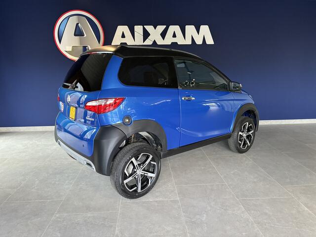 Aixam CROSSOVER Premium Emotion, hoge instap