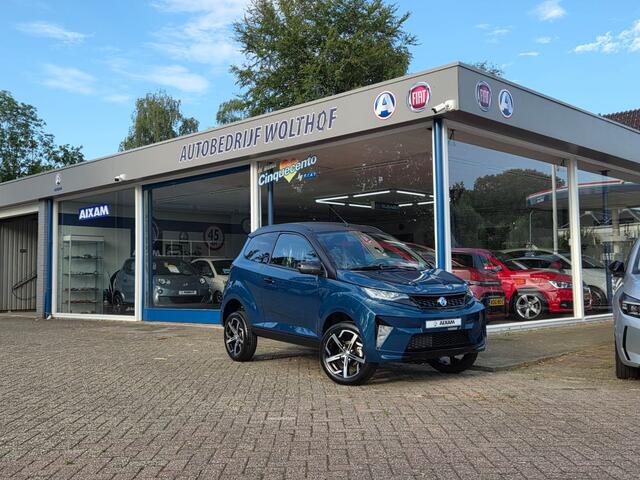 Aixam CROSSOVER Brommobiel SUV nieuw digitaal dashboard