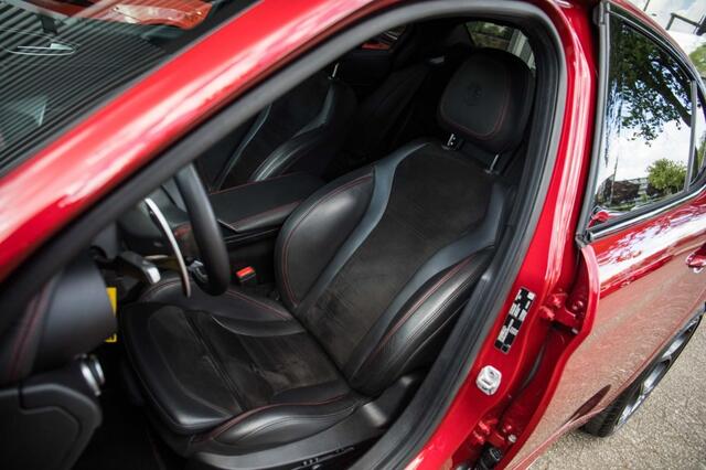 Alfa Romeo GIULIA 2.9 V6 Quadrifoglio My2019 Carplay HenK Rosso Competizione