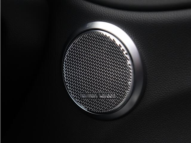 Alfa Romeo GIULIA 2.0 Turbo 280 PK Competizione Q4 AWD | Pano | Harman | 19"