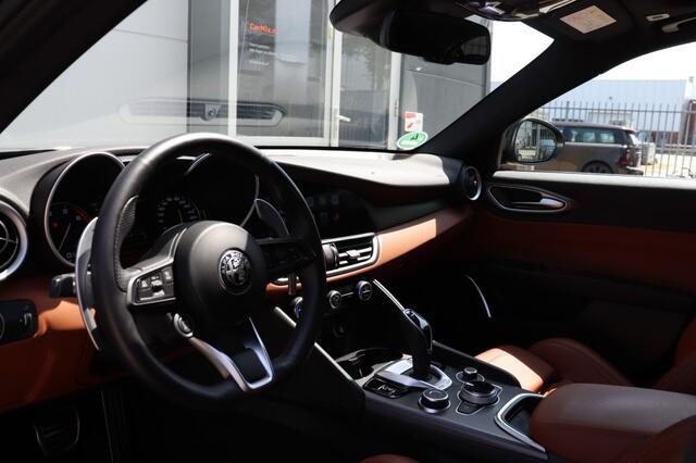 Alfa Romeo GIULIA 2.0T AUT SPRINT/VELOCE.INT/STOEL.STUUR.VERW/PANO/ADAP.CRUISE