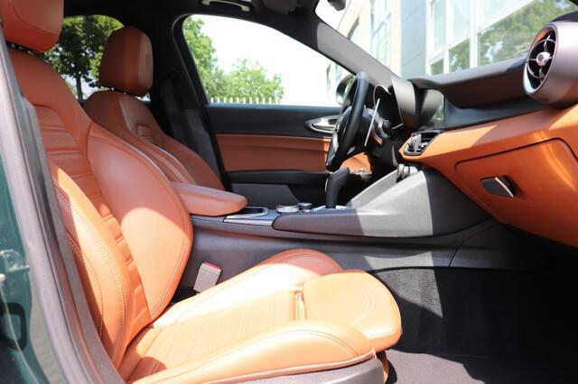 Alfa Romeo GIULIA 2.0T AUT SPRINT/VELOCE.INT/STOEL.STUUR.VERW/PANO/ADAP.CRUISE