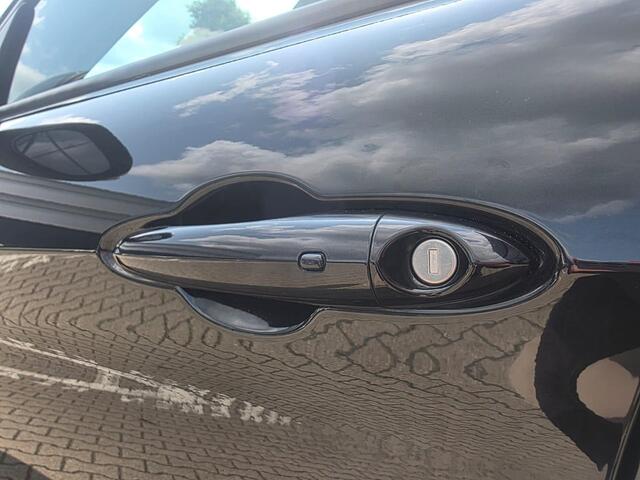 Alfa Romeo GIULIA 2.2 Super Corporate Edition *Trekhaak & Xenon*