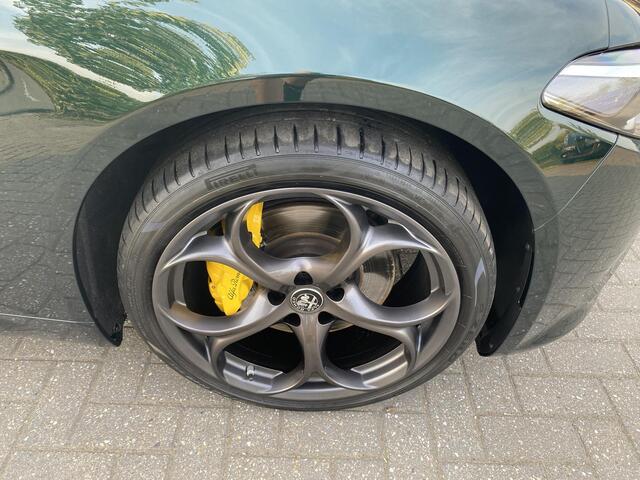 Alfa Romeo GIULIA 2.0 T AWD Veloce Verde Visconti Harman Kardon! Adaptieve schokdempers!