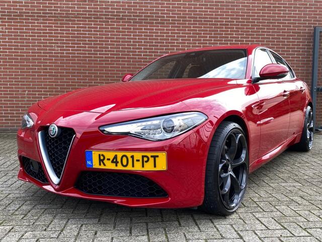 Alfa Romeo GIULIA 2.0T SUPER NAV ADAPT-CRUISE CARPLAY DAB 20INCH LMV
