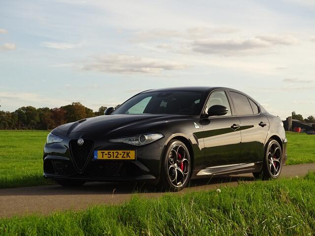 Alfa Romeo GIULIA 2.9 V6 Quadrifoglio | BTW-auto | Akrapovic | Carbon | Keyless entree