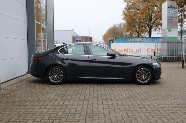 Alfa Romeo GIULIA 2.0T SUPER /ORIG.NL/1e.EIG/KEYLESS/STOEL.STUUR.VERW/SPORTSTOELEN