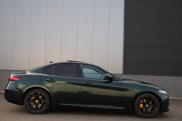 Alfa Romeo GIULIA 2.0T 200pk*Veloce int.*/Leder/Pano-dak/H-Kardon/Trekhaak