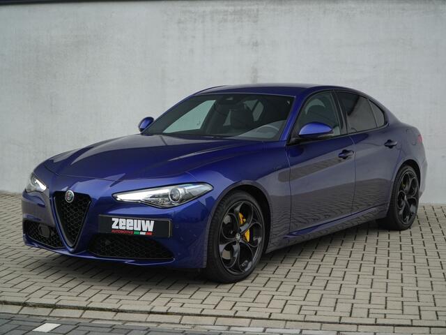 Alfa Romeo GIULIA 2.0 Turbo 200 PK Sprint | Veloce | Carplay | Navi | Leder | 19"