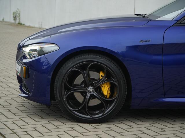 Alfa Romeo GIULIA 2.0 Turbo 200 PK Sprint | Veloce | Carplay | Navi | Leder | 19"