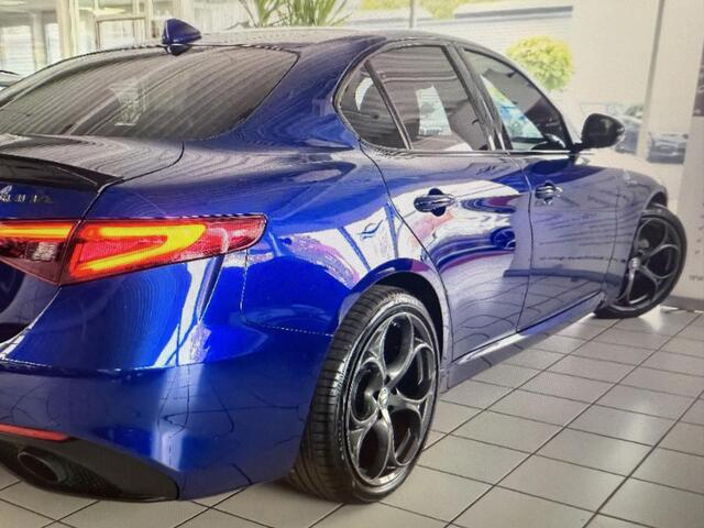 Alfa Romeo GIULIA 2.0 T Veloce 280 PK / ACHTERWIELAANDRIJVING!! Topstaat!! Blu Anodizzato!!