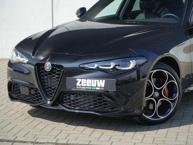 Alfa Romeo GIULIA 2.0 Turbo 280 PK Competizione Q4 AWD | Pano | Veloce | 19"