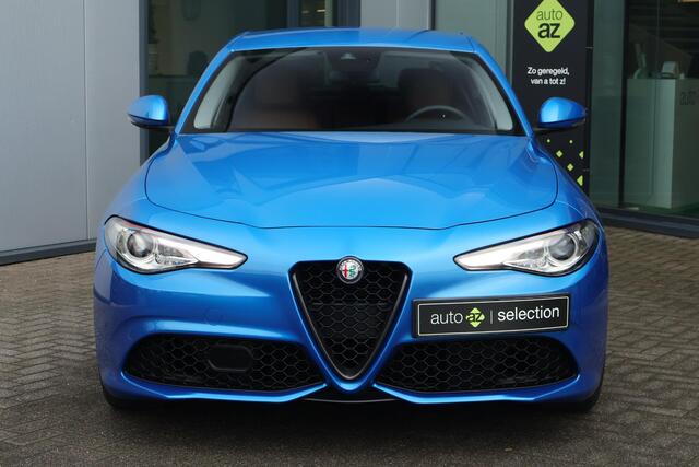 Alfa Romeo GIULIA 2.0 T AWD Veloce