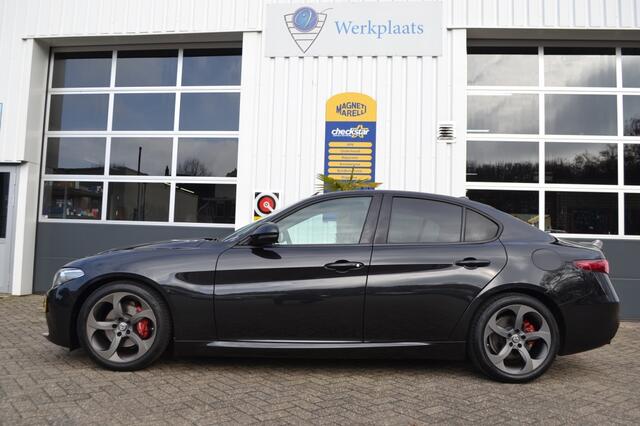 Alfa Romeo GIULIA 2.0T Super