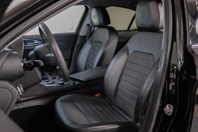 Alfa Romeo GIULIA 2.0T Super 305 PK Afneembare Trekhaak, Memory, Camera, Android Auto/Apple Carplay