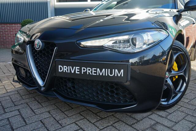 Alfa Romeo GIULIA 2.0 T AWD Veloce