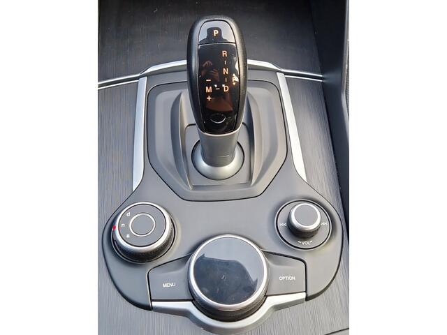 Alfa Romeo GIULIA 2.0 Turbo Super Automaat - NL Auto