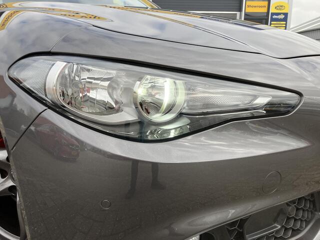 Alfa Romeo GIULIA 2.2 Eco Business Super | Squadra tuning gechipt | Bomvol uitgerust |