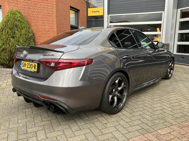 Alfa Romeo GIULIA 2.2 Eco Business Super | Squadra tuning gechipt | Bomvol uitgerust |