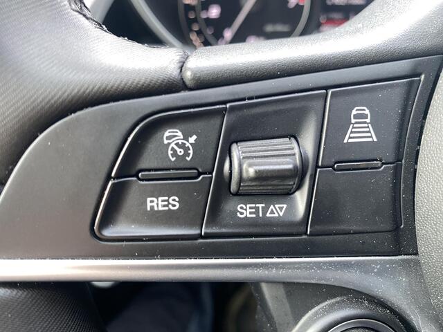 Alfa Romeo GIULIA 2.0 T Veloce Ti AWD Harman Kardon, Apple CarPlay, Active schokdempers !