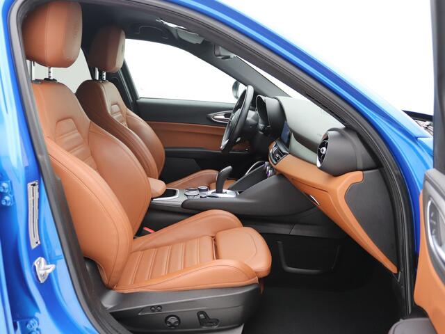 Alfa Romeo GIULIA 2.0 T Veloce 280pk / Origineel NL
