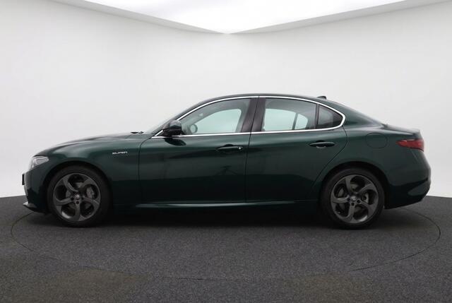 Alfa Romeo GIULIA 2.0 Super Zelena Racing Green l Leder l Camera l
