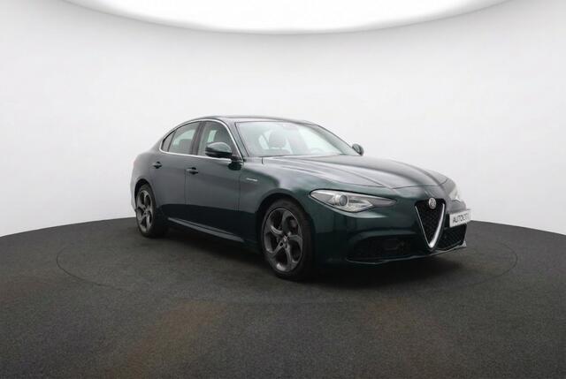 Alfa Romeo GIULIA 2.0 Super Zelena Racing Green l Leder l Camera l