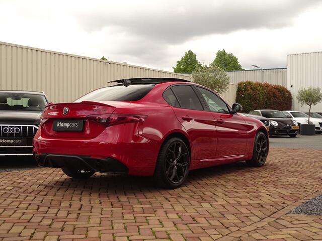 Alfa Romeo GIULIA 2.0 T Veloce AWD | Schuifdak | Ad.Susp. | Harman Kardon | Full options!