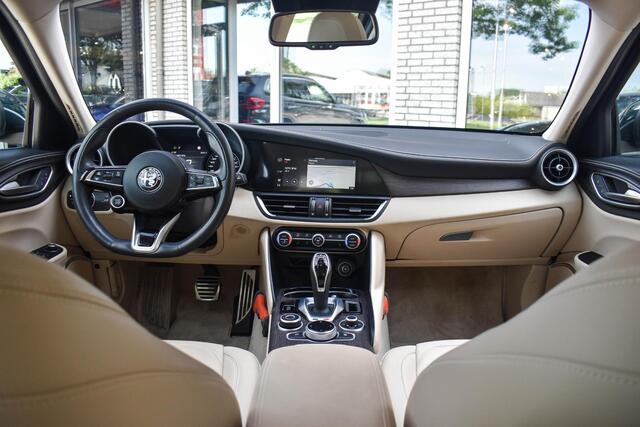 Alfa Romeo GIULIA 2.2 TI Verde Visconti Leder Carplay Stoelverw.