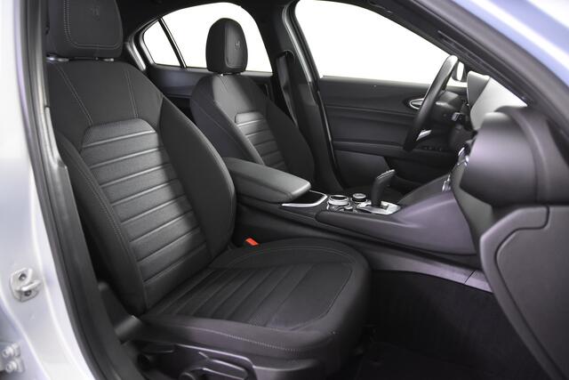 Alfa Romeo GIULIA 2.2 Super Turbo Diesel *1ste eigenaar*Navigatie*Keyless*Adaptive Cruise Control*