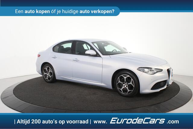 Alfa Romeo GIULIA 2.2 Super Turbo Diesel *1ste eigenaar*Navigatie*Keyless*Adaptive Cruise Control*