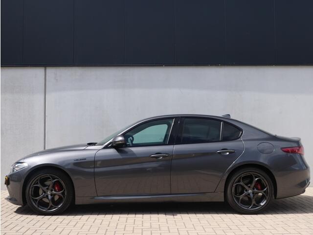 Alfa Romeo GIULIA 2.0 Turbo 280 PK Super | Veloce | Navi | Carplay | Ragazzon | 19"