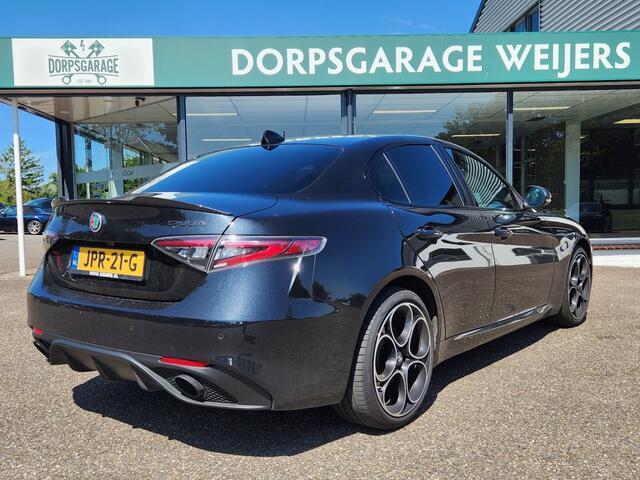 Alfa Romeo GIULIA 2.0 T AWD Q4 Competizione, Leder, Adapt. Cruise, Harman Kardon, 19 inch